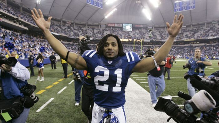 Bob Sanders