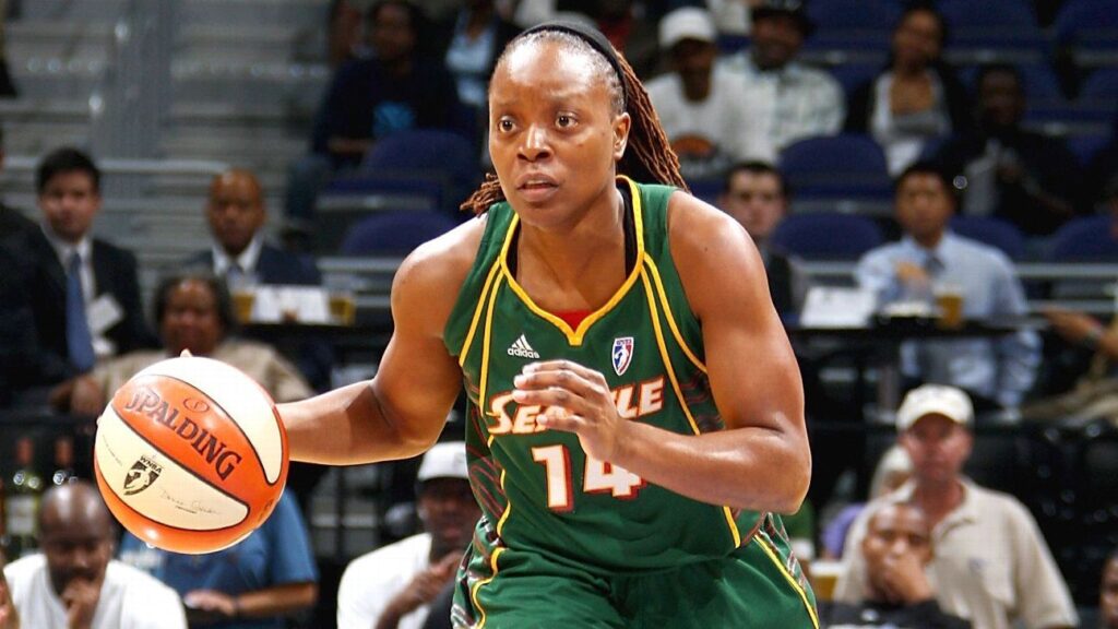 Shannon Johnson WNBA